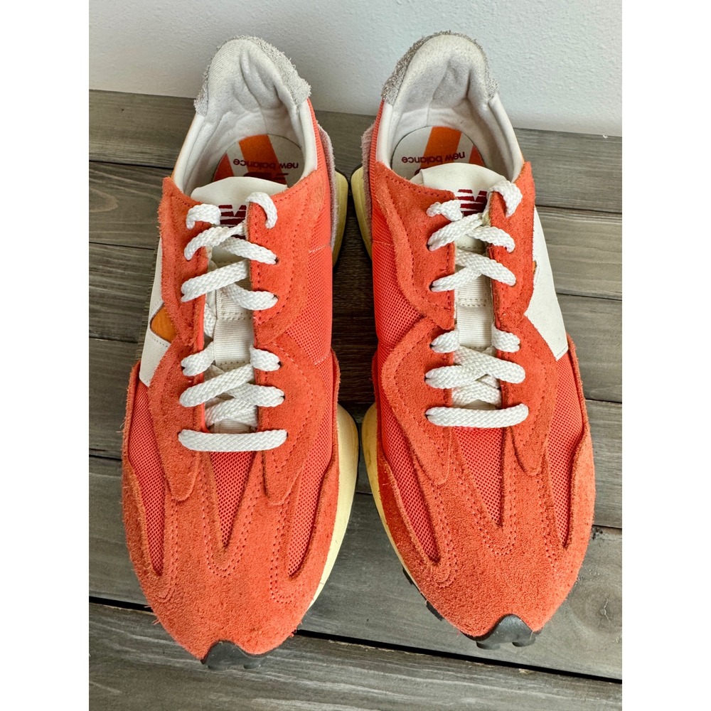 New Balance 327 Orange White Suede Sneakers U327WRC Mens 9 Womens 10.5 - Picture 3 of 15